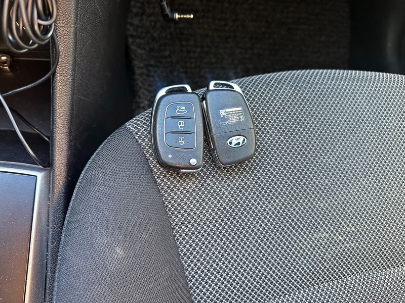 2014 Hyundai Accent Diesel 1.6 VGT Style photo 20