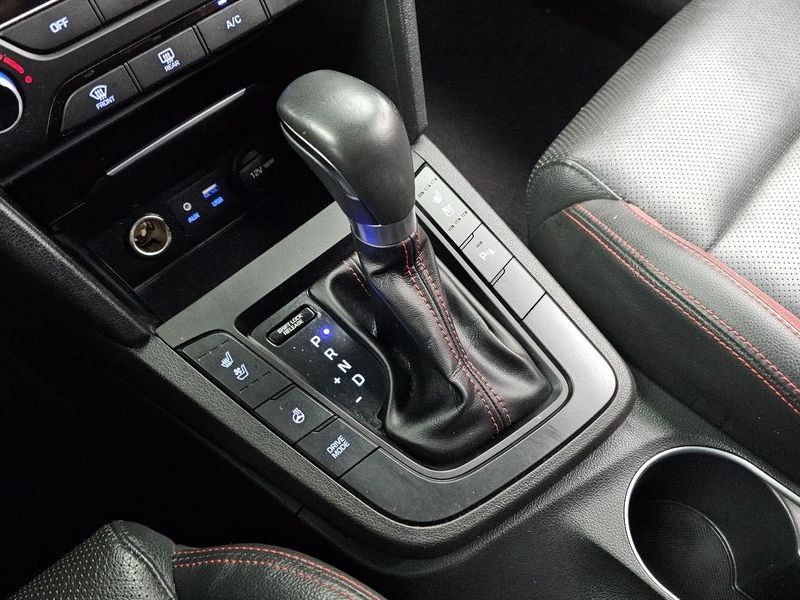 2017 Hyundai Avante 1.6 Turbo Sport photo 9