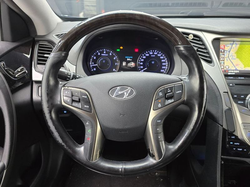 2012 Hyundai Grandeur HG300 Noble photo 13