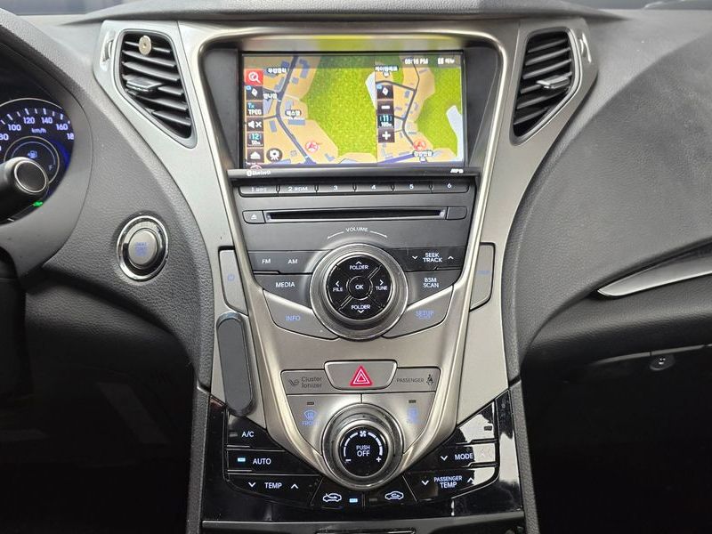 2012 Hyundai Grandeur HG300 Noble photo 18