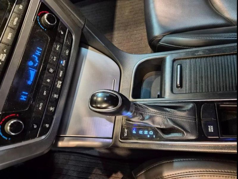 2015 Hyundai Sonata 2.0 HEV Modern photo 15
