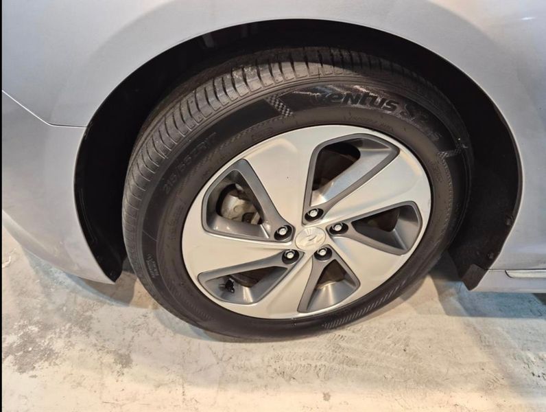 2015 Hyundai Sonata 2.0 HEV Modern photo 17