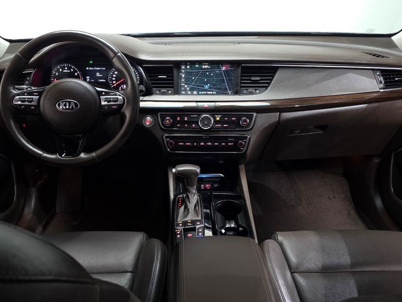 2018 Kia K7 3.0 GDI Limited photo 7