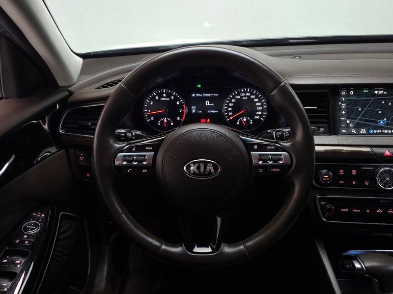 2018 Kia K7 3.0 GDI Limited photo 13