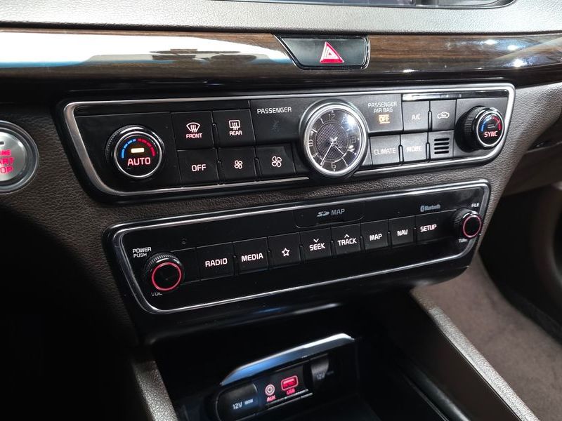 2018 Kia K7 3.0 GDI Limited photo 18