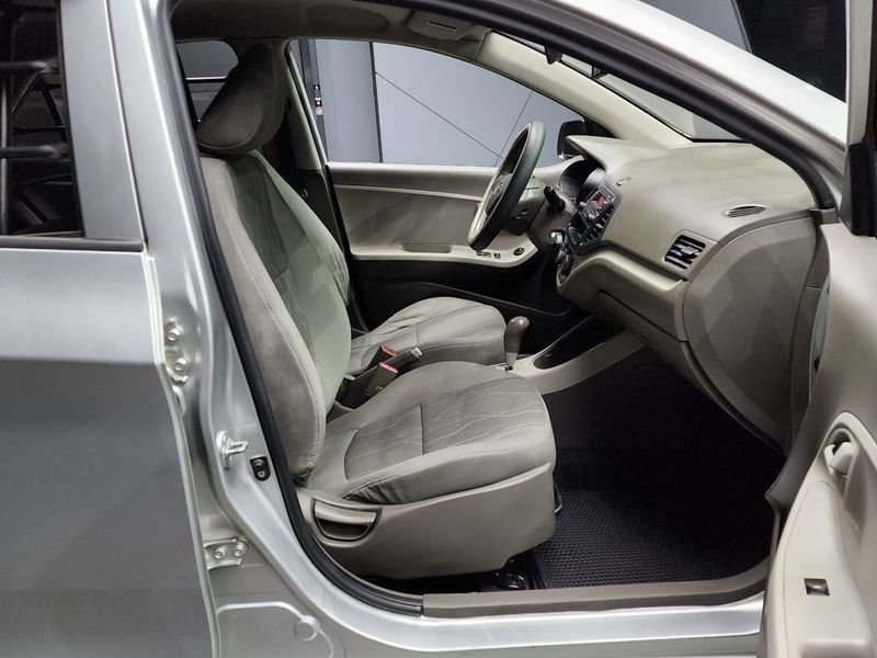 2013 Kia Morning VAN Deluxe photo 11
