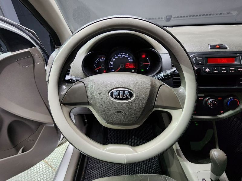 2013 Kia Morning VAN Deluxe photo 13