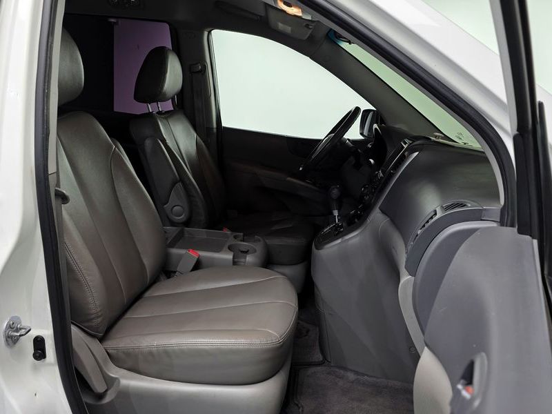 2013 Kia Carnival Grand GLX Deluxe photo 10