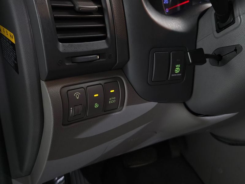 2013 Kia Carnival Grand GLX Deluxe photo 17