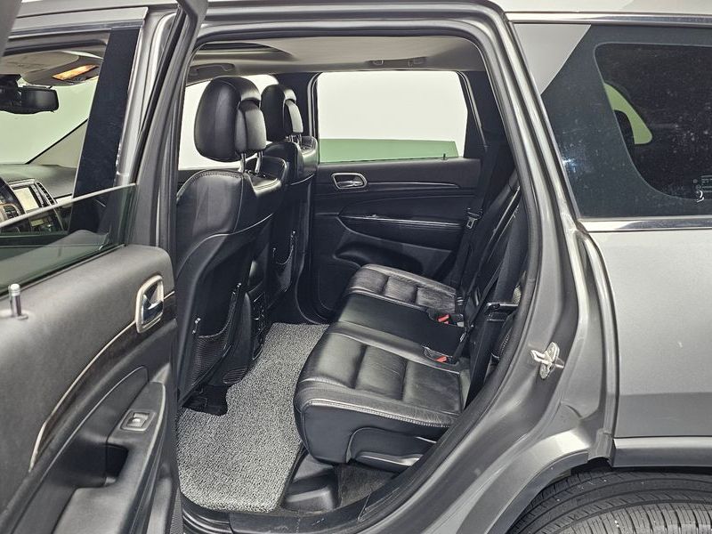 2012 Jeep Grand Cherokee 3.0 Diesel Laredo WK2 photo 12