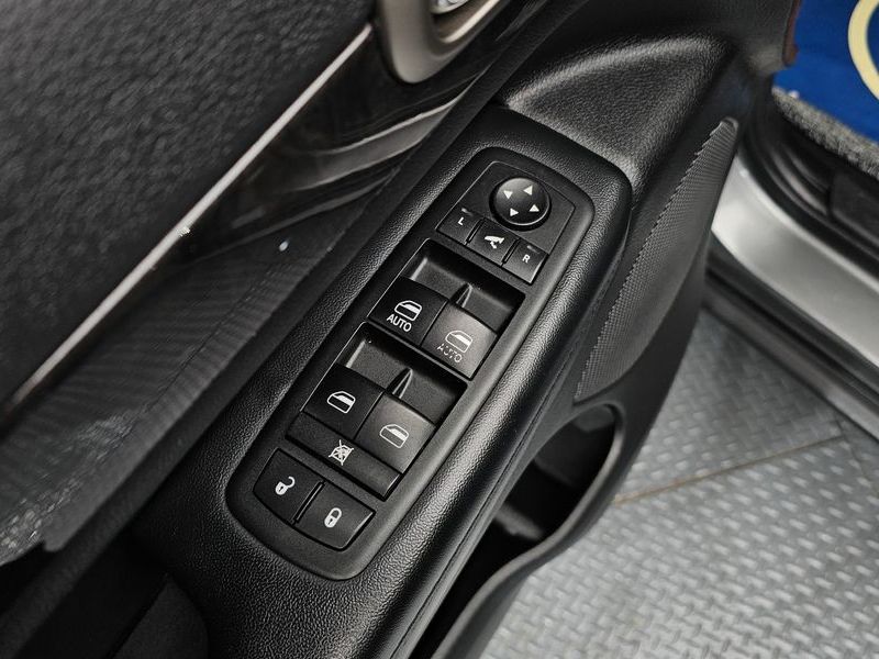 2012 Jeep Grand Cherokee 3.0 Diesel Laredo WK2 photo 13