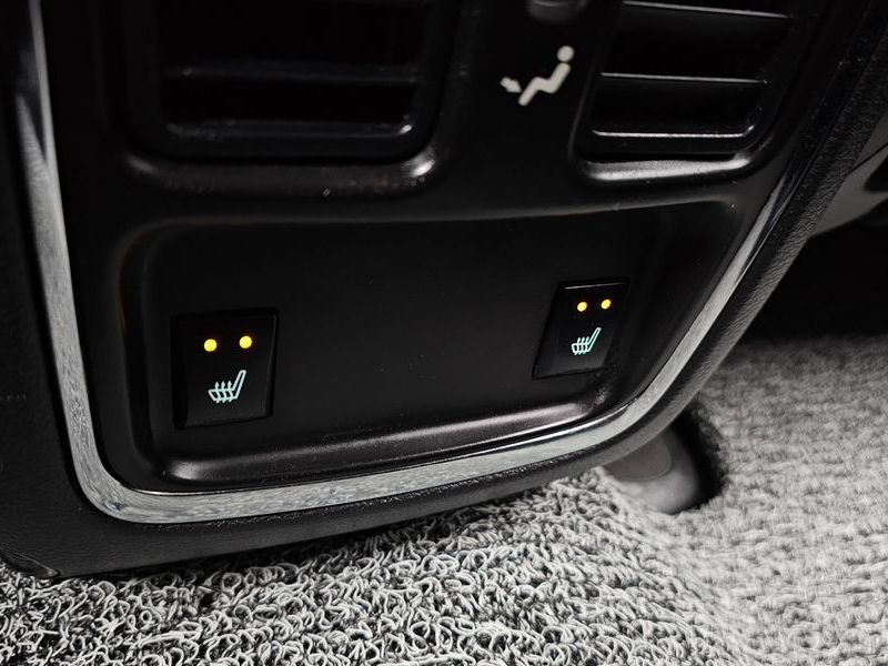 2012 Jeep Grand Cherokee 3.0 Diesel Laredo WK2 photo 18