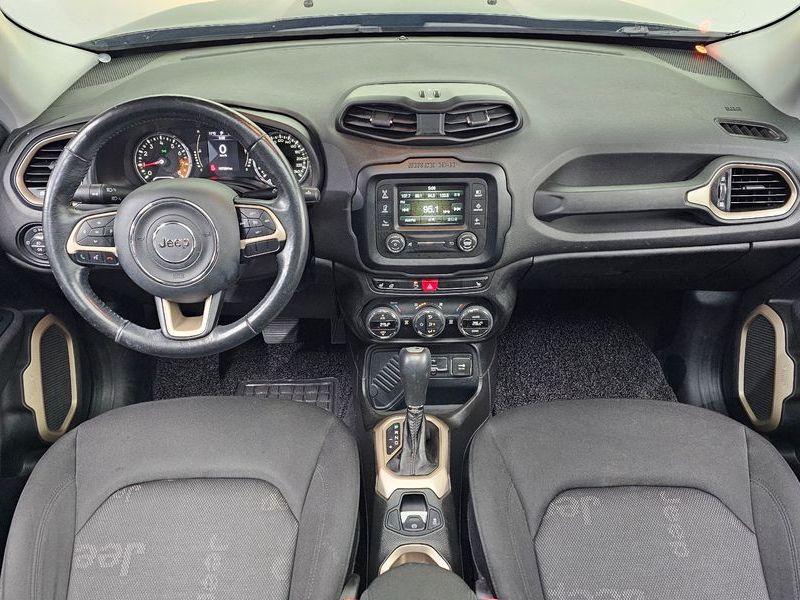 2016 Jeep Renegade 2.4 Longitude photo 7