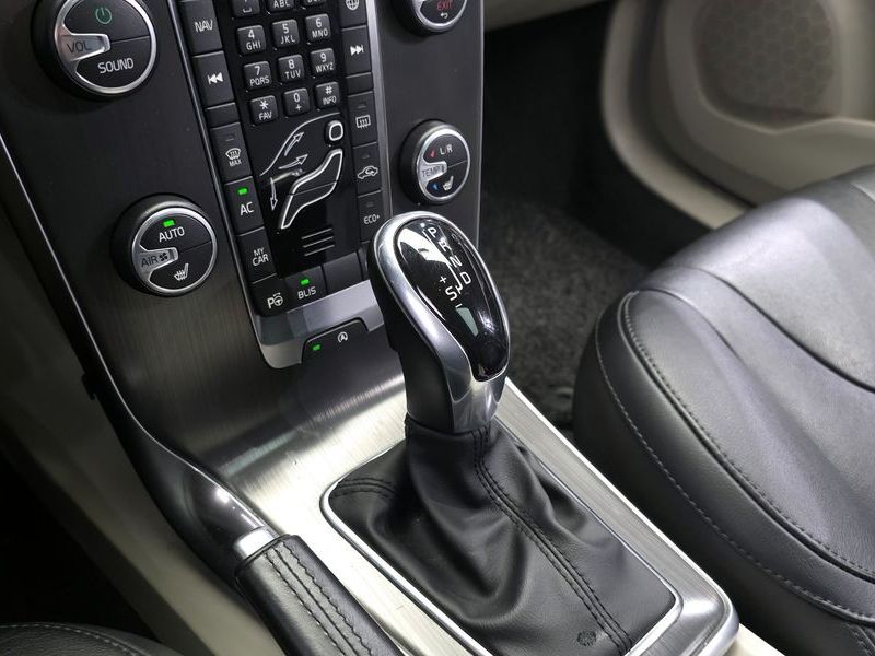 2016 Volvo V40 D3 2nd photo 9