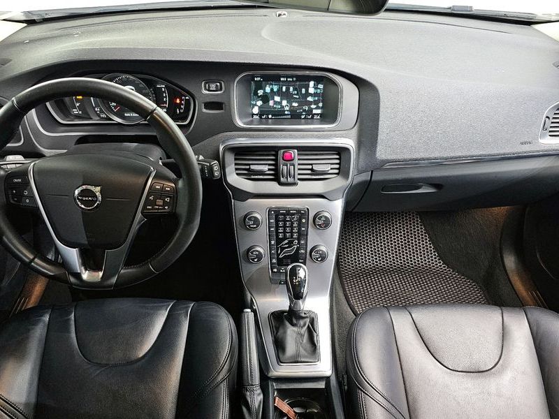 2017 Volvo V40 D3 2nd photo 7