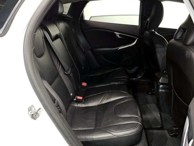 2017 Volvo V40 D3 2nd photo 12