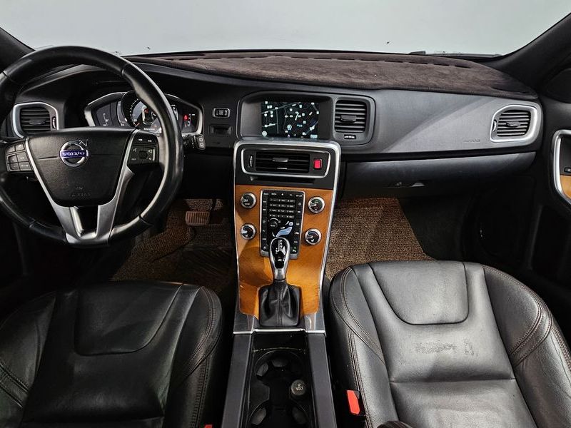 2018 Volvo V60 D4 photo 7