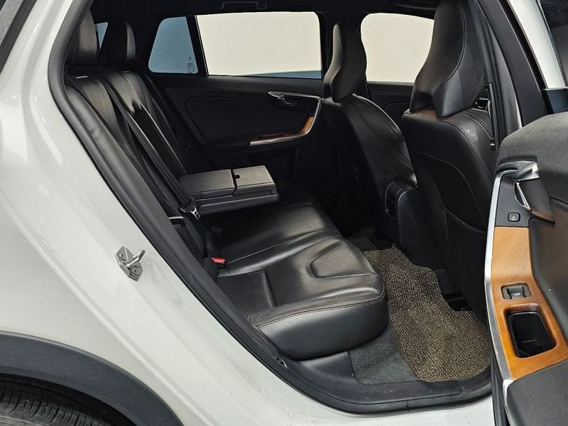 2018 Volvo V60 D4 photo 11