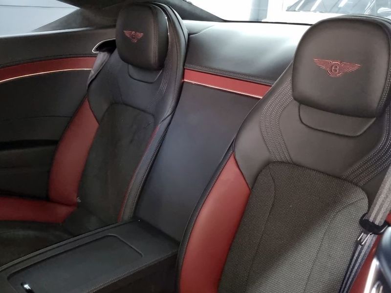 2024 Bentley Continental GT 4.0 GTS photo 7