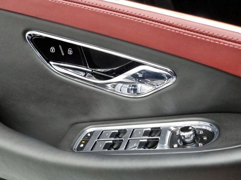 2024 Bentley Continental GT 4.0 GTS photo 17