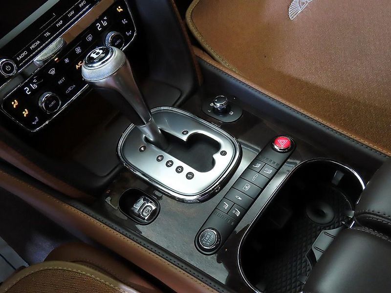 2014 Bentley Flying Spur 6.0 photo 12