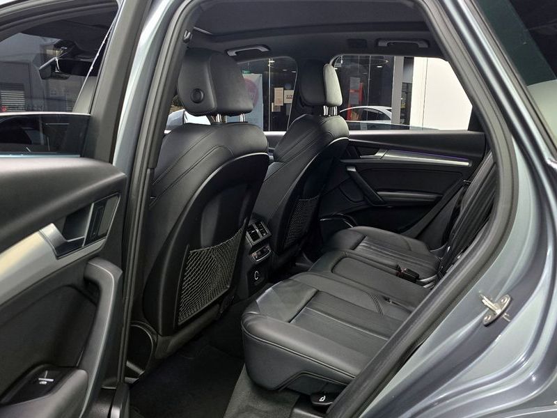 2020 Audi Q5 50 TDI Quattro Premium photo 13