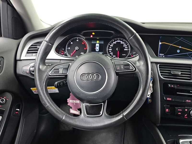2015 Audi A4 30 TDI Dynamic B8 photo 13