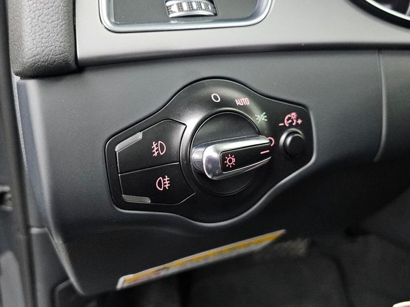 2015 Audi A4 30 TDI Dynamic B8 photo 18