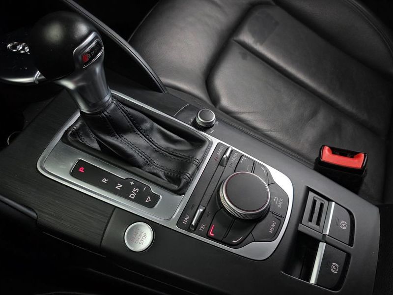 2015 Audi A3 25 TDI Dynamic Sportback 8V photo 9