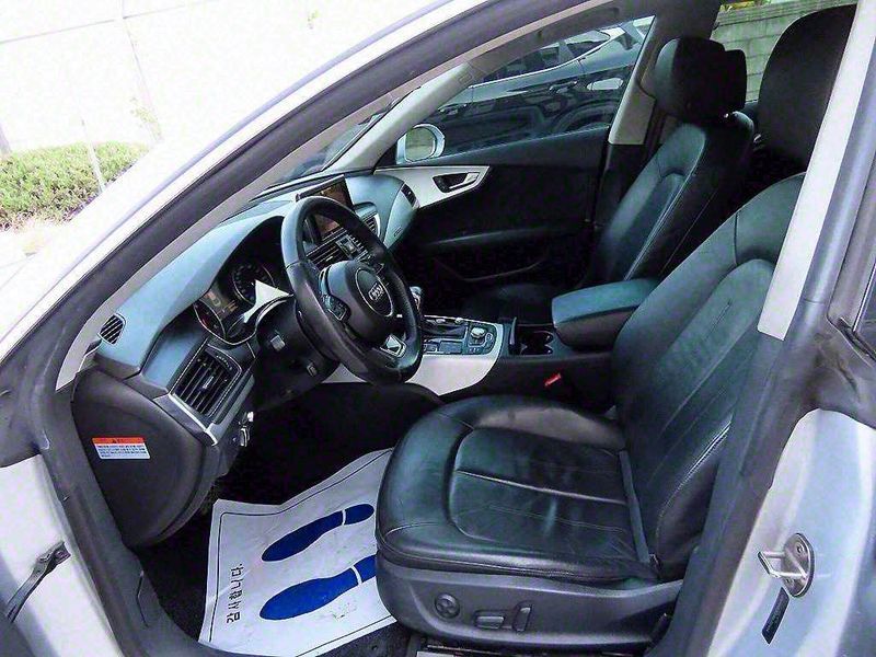 2012 Audi A7 3.0 TFSI Quattro Entry 4G photo 10