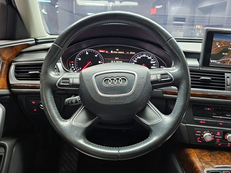2015 Audi A6 45 TDI Quattro C7 photo 13