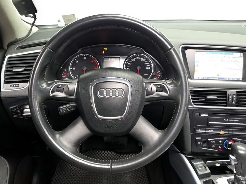 2012 Audi Q5 2.0 TDI Quattro 8R photo 13