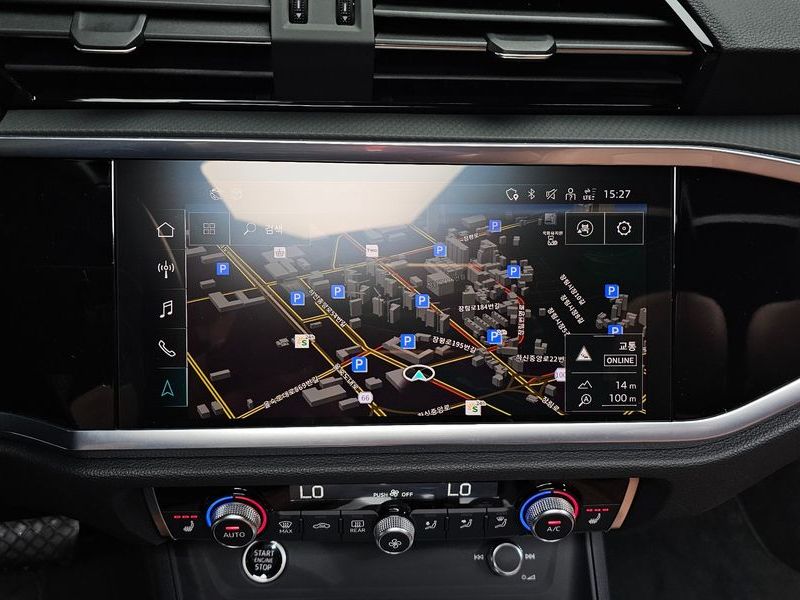 2024 Audi Q3 40 TFSI Quattro Premium photo 14