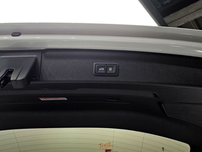 2024 Audi Q3 40 TFSI Quattro Premium photo 20