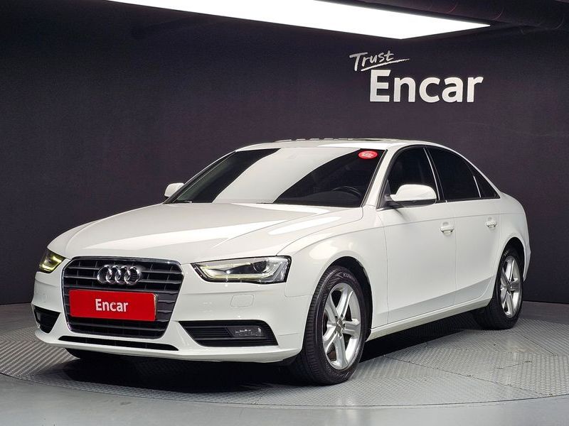 2015 Audi A4 30 TDI B8 photo 1