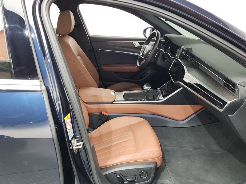 2022 Audi A6 45 TFSI Quattro Premium photo 11