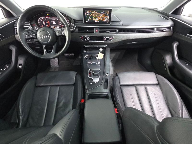 2018 Audi A4 30 TDI Premium photo 7