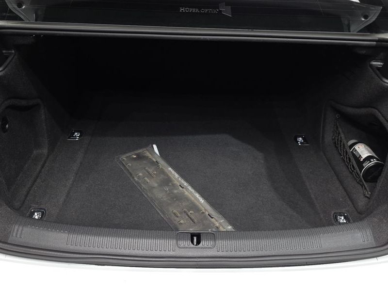 2018 Audi A4 30 TDI Premium photo 20
