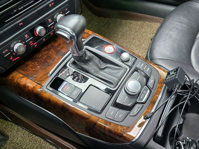 2013 Audi A6 2.0 TFSI Quattro Dynamic C7 photo 9