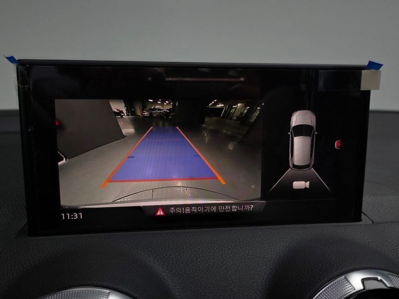 2023 Audi Q2 35 TDI Premium photo 15