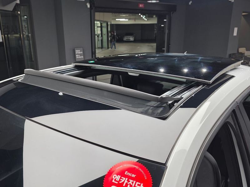 2023 Audi Q2 35 TDI Premium photo 19