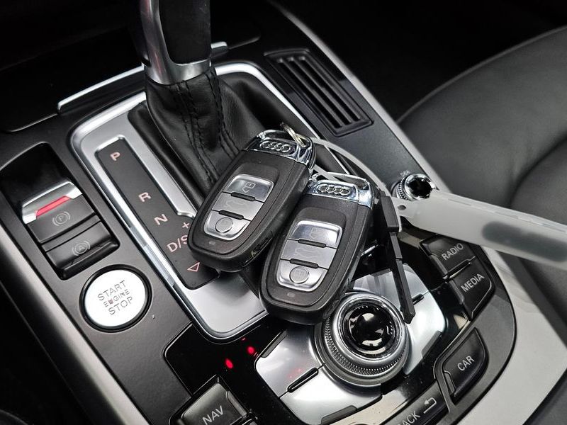 2013 Audi A4 2.0 TDI Quattro Dynamic B8 photo 18