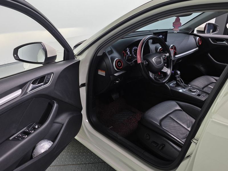 2015 Audi A3 25 TDI Dynamic Sportback 8V photo 11