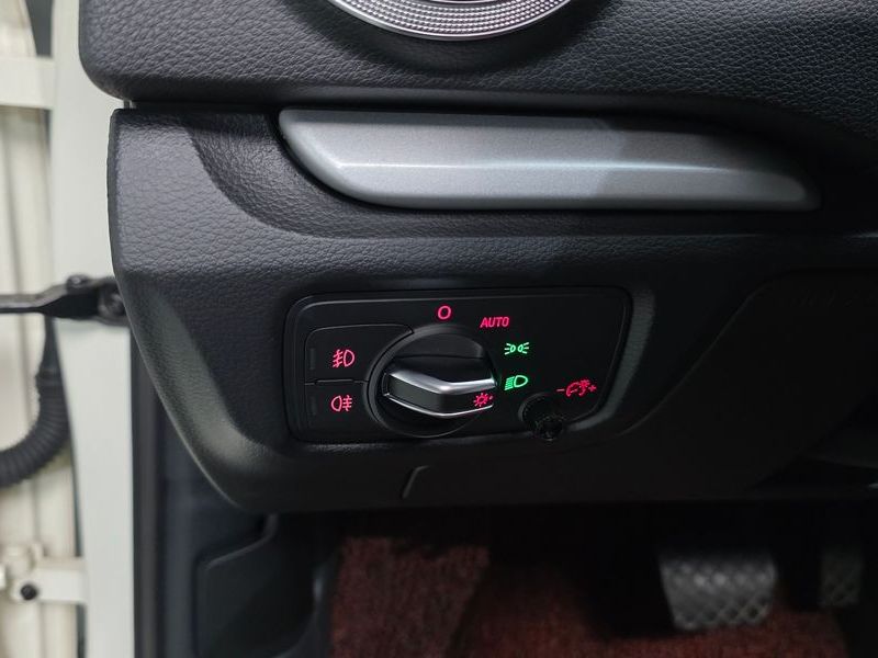 2015 Audi A3 25 TDI Dynamic Sportback 8V photo 19
