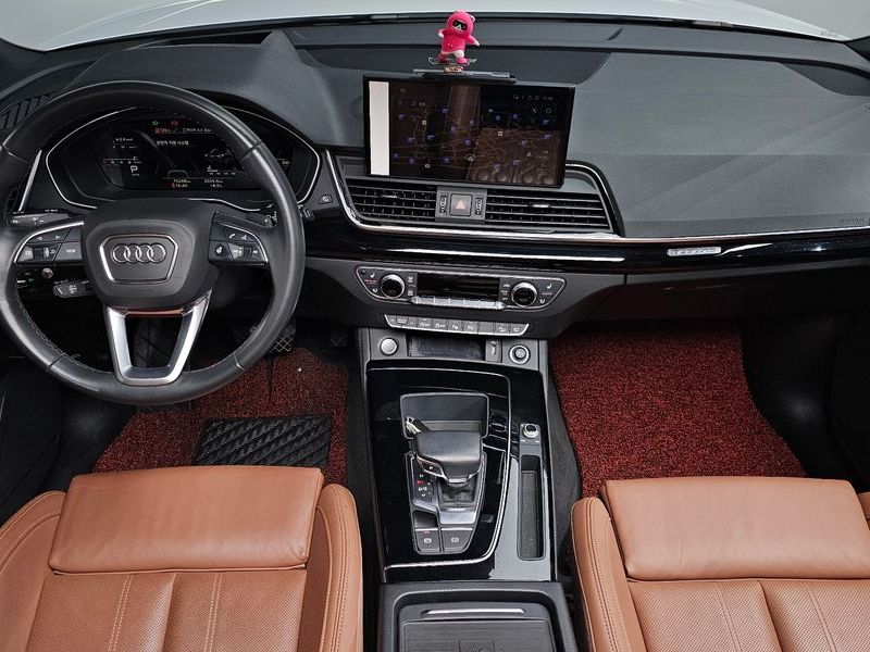 2021 Audi Q5 45 TFSI Quattro Premium photo 7