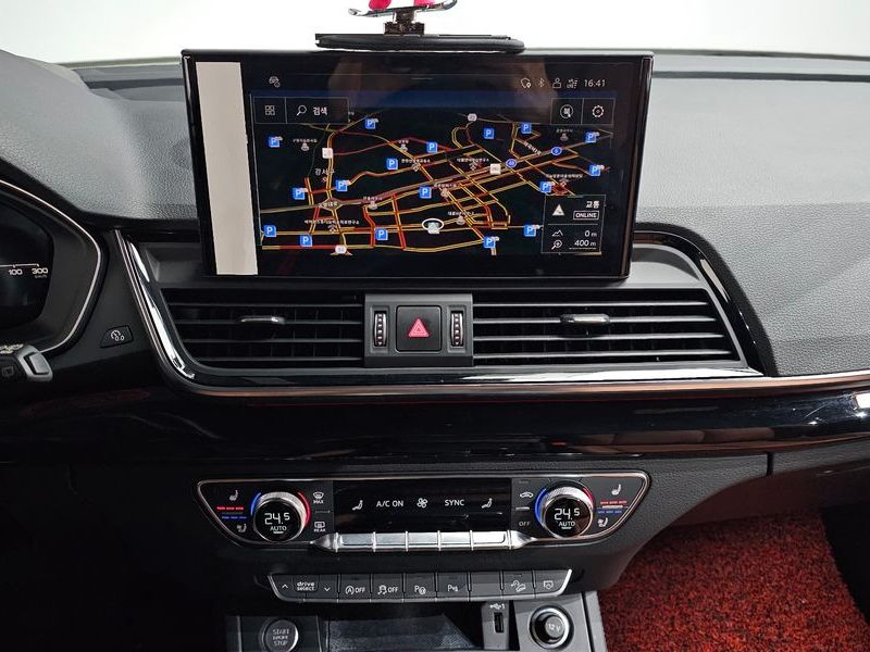 2021 Audi Q5 45 TFSI Quattro Premium photo 14