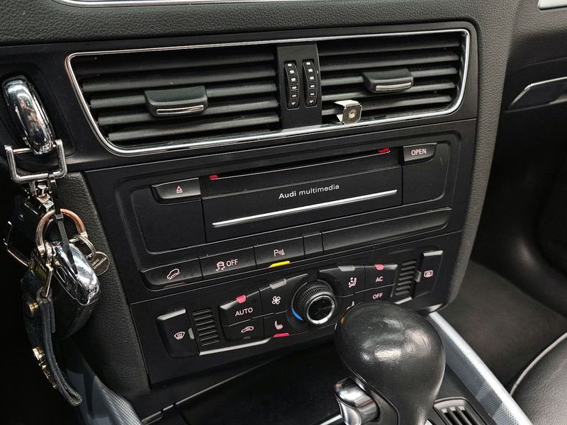 2012 Audi Q5 2.0 TDI Quattro 8R photo 17