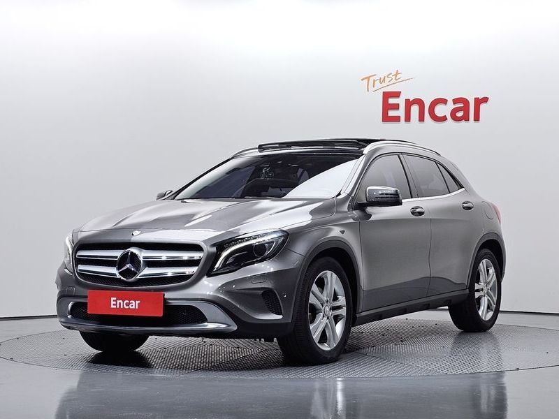 2016 Mercedes-Benz A-Class GLA200 d photo 1