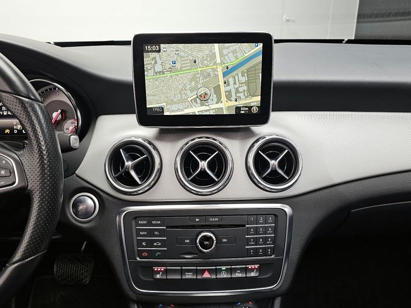 2016 Mercedes-Benz A-Class GLA200 d photo 14