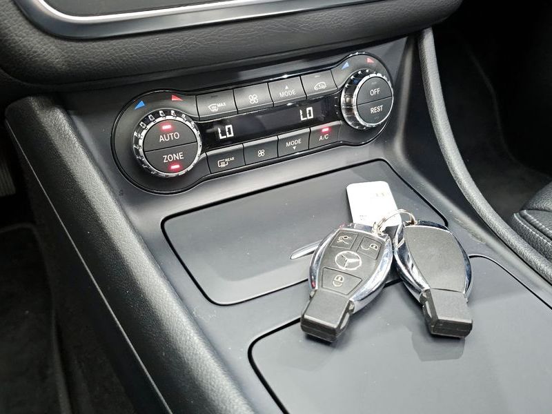 2016 Mercedes-Benz A-Class GLA200 d photo 16
